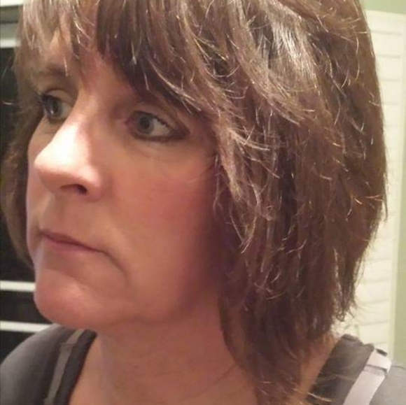 Meet your Posher, Jennifer - Picture 4 of 4